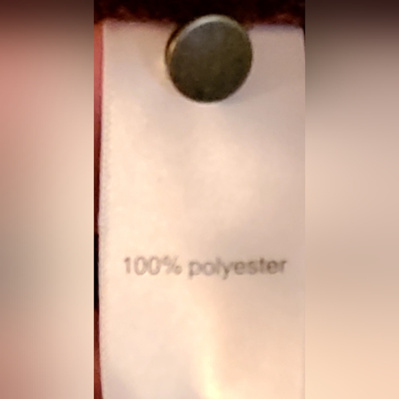 EUC, Maurices Size XXL, Maroon, Sleeveless, Button Down Blouse - Picture 3 of 4